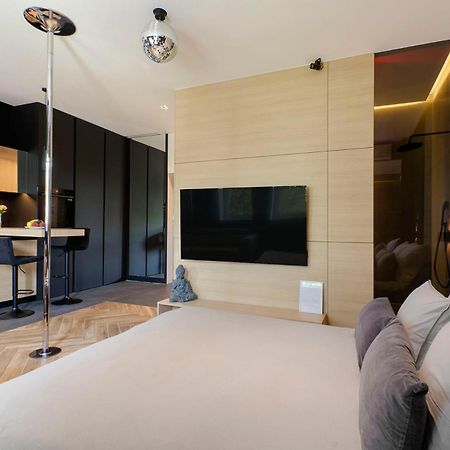 Lupoapartments Z Jacuzzi Pole Dance Leczycka 29 Klimatyzacja Parking Dostep Na Kod Lódź Exterior foto