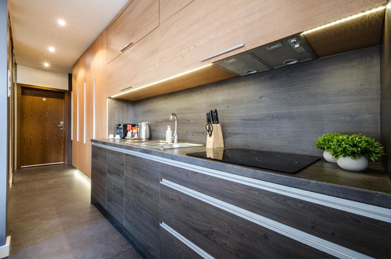 Lupoapartments Z Jacuzzi Pole Dance Leczycka 29 Klimatyzacja Parking Dostep Na Kod Lódź Exterior foto