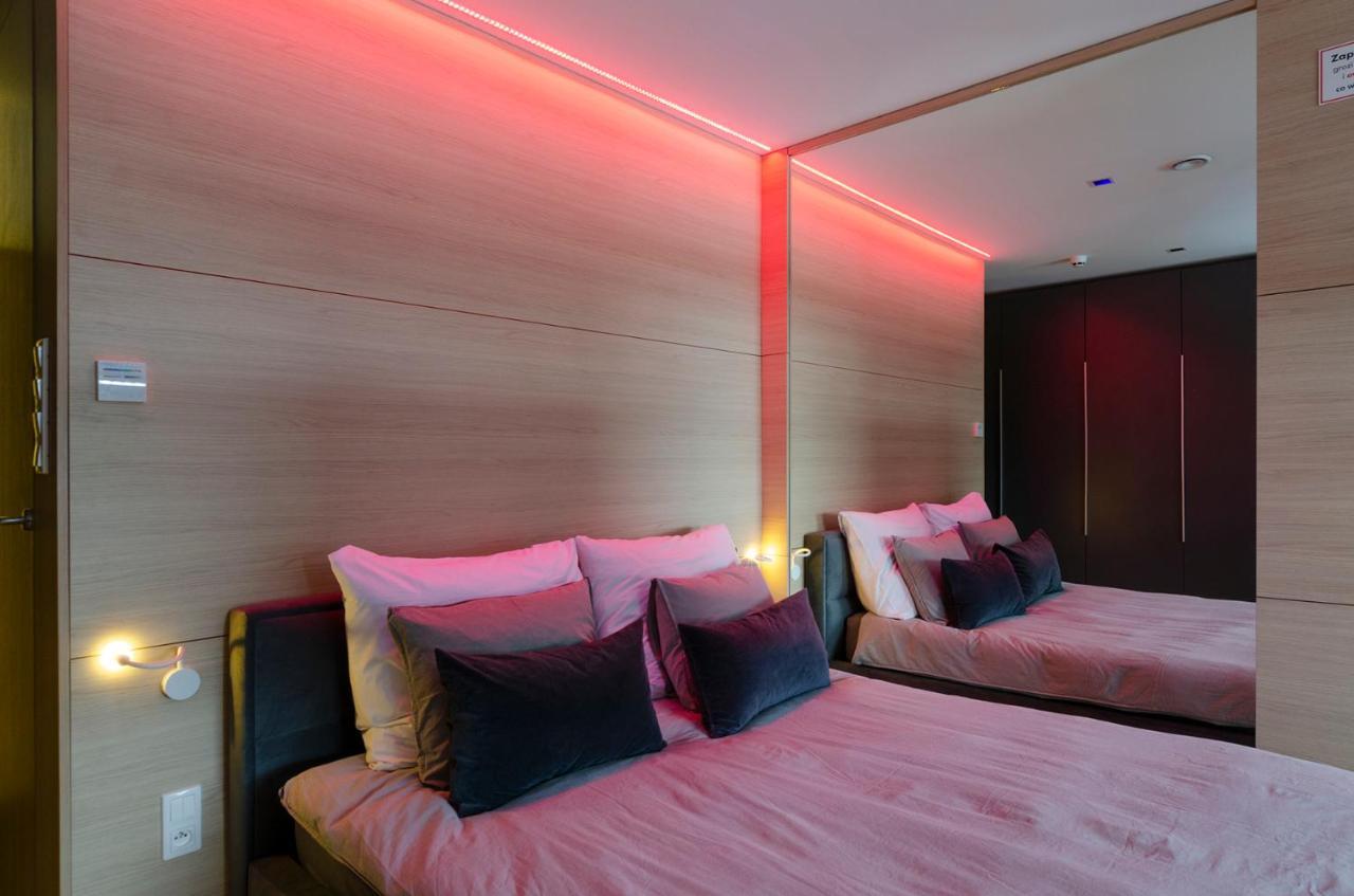 Lupoapartments Z Jacuzzi Pole Dance Leczycka 29 Klimatyzacja Parking Dostep Na Kod Lódź Quarto foto