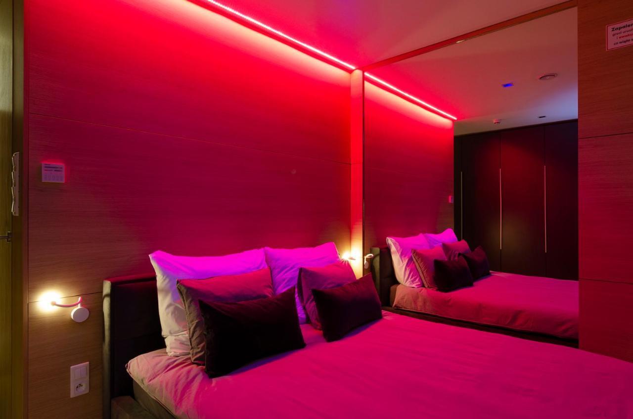 Lupoapartments Z Jacuzzi Pole Dance Leczycka 29 Klimatyzacja Parking Dostep Na Kod Lódź Quarto foto