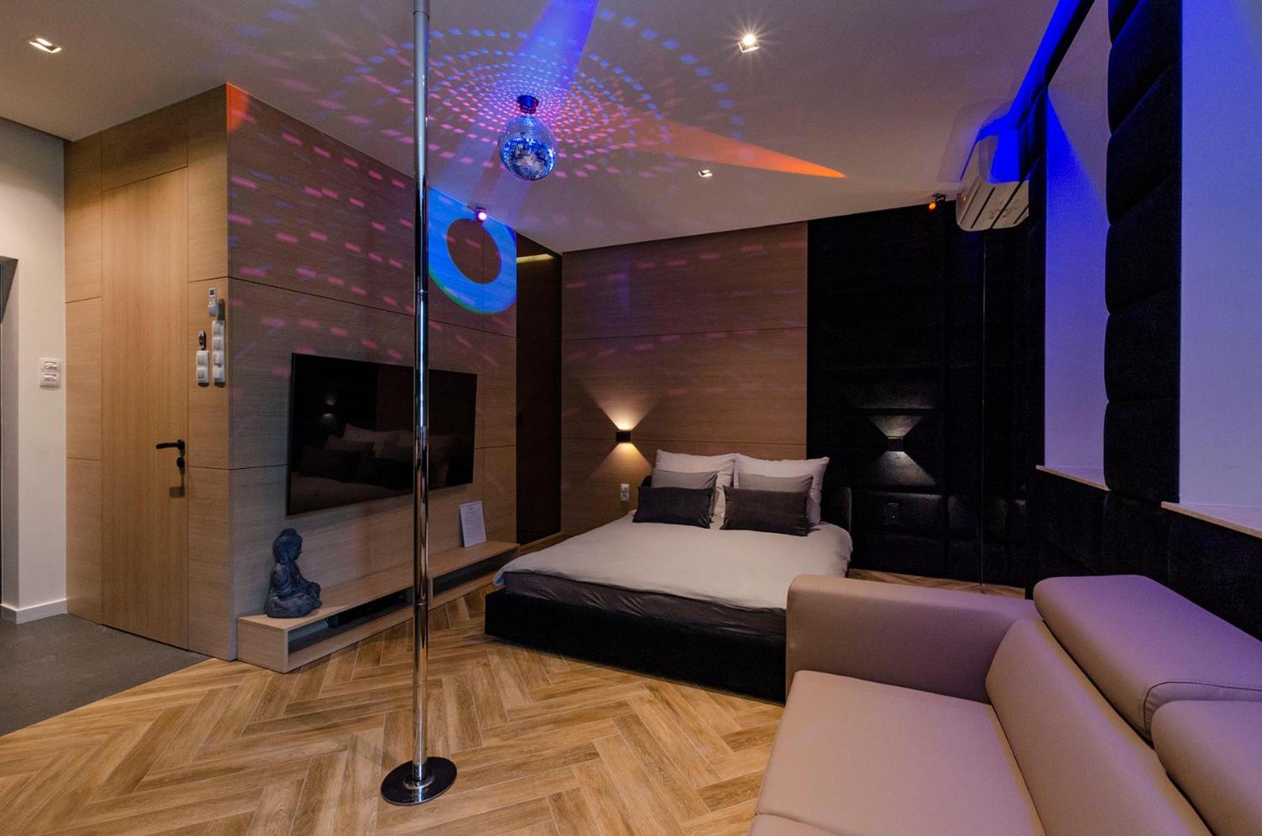 Lupoapartments Z Jacuzzi Pole Dance Leczycka 29 Klimatyzacja Parking Dostep Na Kod Lódź Quarto foto