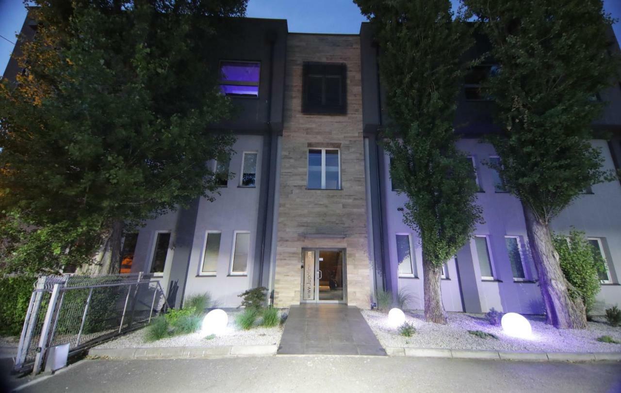 Lupoapartments Z Jacuzzi Pole Dance Leczycka 29 Klimatyzacja Parking Dostep Na Kod Lódź Exterior foto