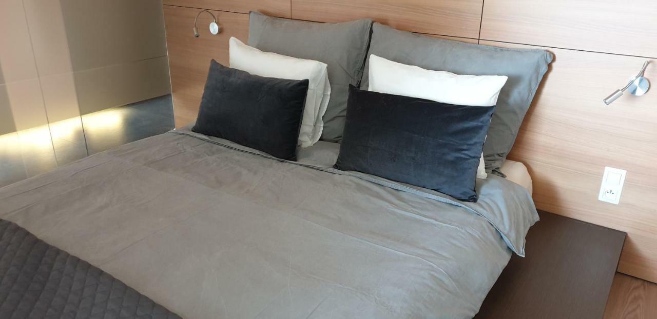 Lupoapartments Z Jacuzzi Pole Dance Leczycka 29 Klimatyzacja Parking Dostep Na Kod Lódź Exterior foto